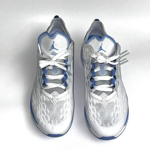 Jordan Zoom Trunner Ultimate UNC Tarheels White North Carolina Blue Men's 13 - Picture 2 of 8